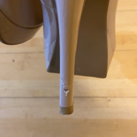 Lauren Conrad nude heels size 8 - Picture 7 of 8